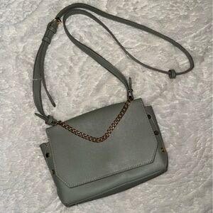 light sage green Women's Shoulder Bag missing 1 grommet see last photo
